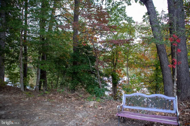 $1,500 | 17260 Gum Landing Road, St. Inigoes, MD 20684