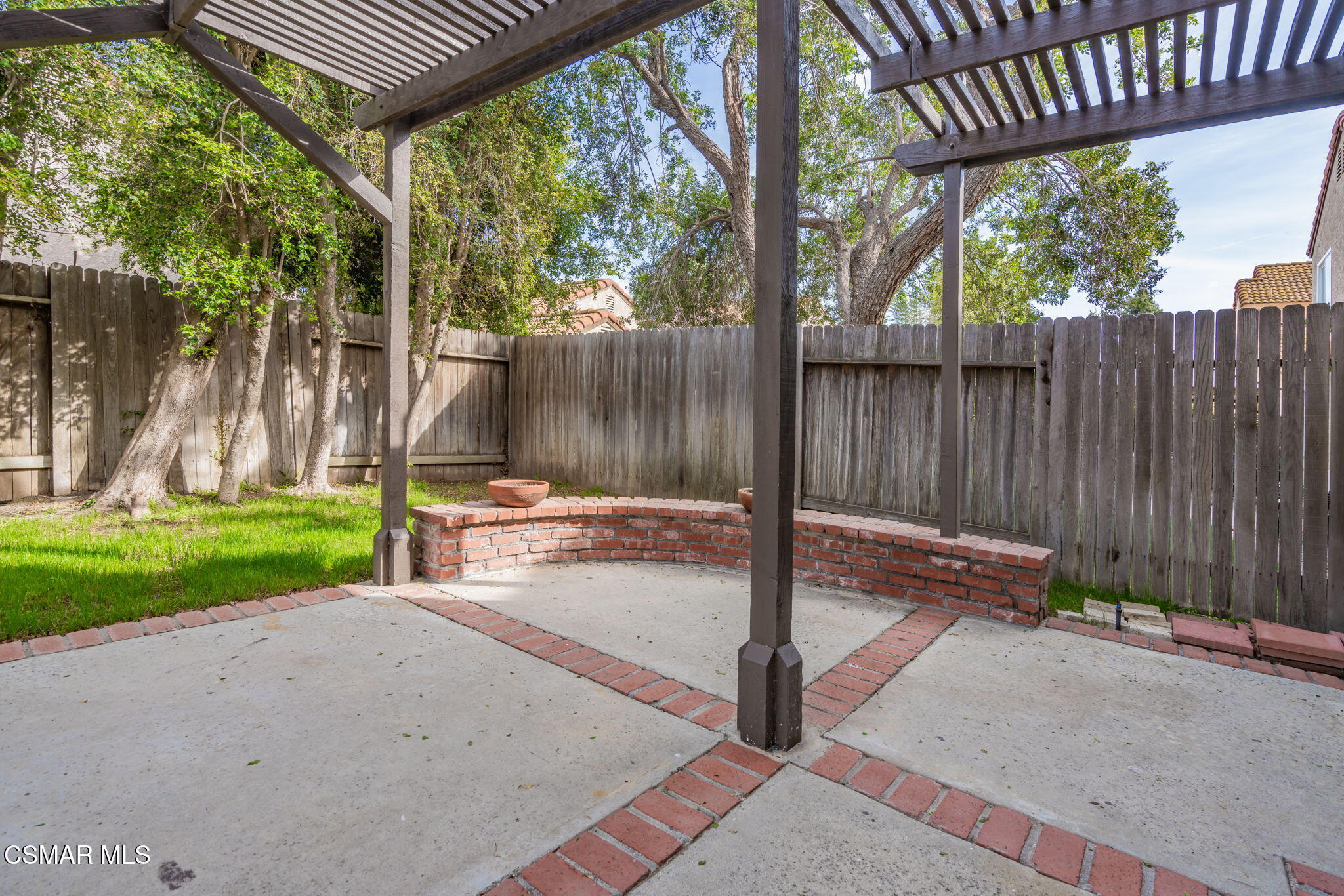 2344 Hampton Avenue Simi Valley, CA 93063 - Photo 17 of 41 42-web-or-mls-_CK12022