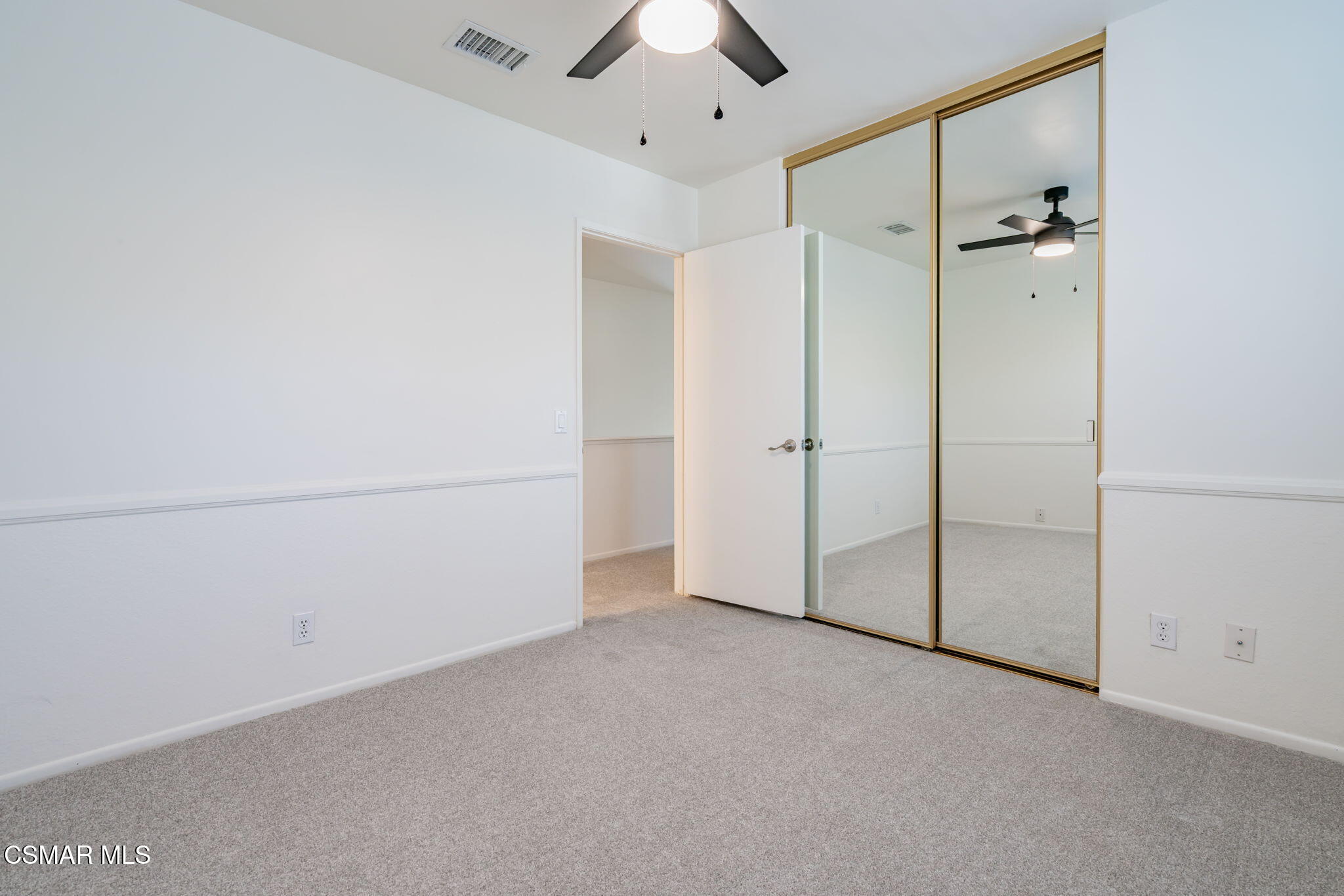 2344 Hampton Avenue Simi Valley, CA 93063 - Photo 32 of 41 36-web-or-mls-_CK12017