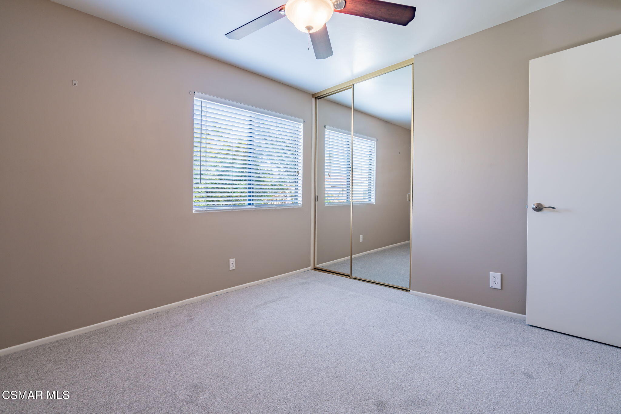 2344 Hampton Avenue Simi Valley, CA 93063 - Photo 34 of 41 40-web-or-mls-_CK12020