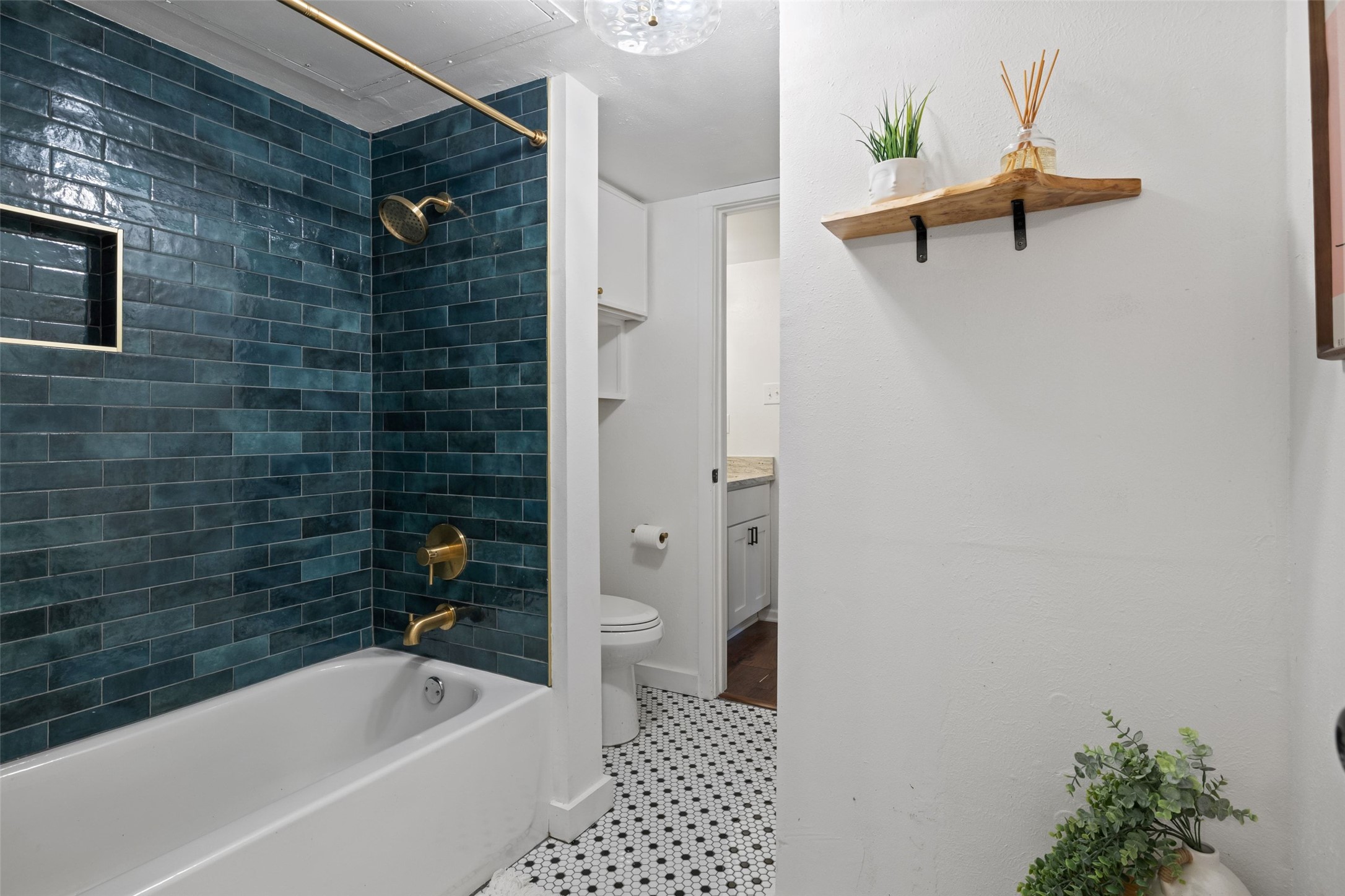 4159 Steck Avenue, Unit 107 Austin, TX 78759 - Photo 32 of 38