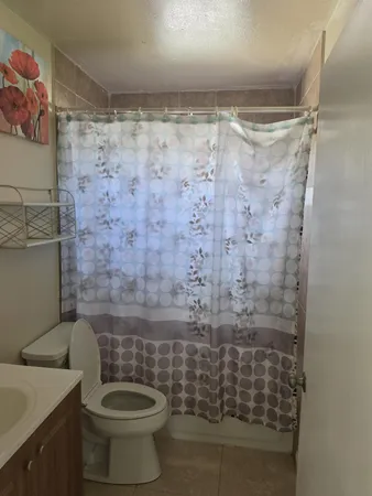 $2,500 | 31 Peachtree Place, Boynton Beach, FL 33436