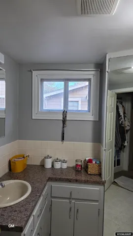 $250,000 | 428 West 12th Street, Casper, WY 82601