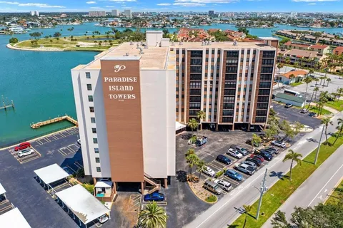 $699,000 | 10355 Paradise Boulevard, Unit 10101011, St. Petersburg, FL 33706