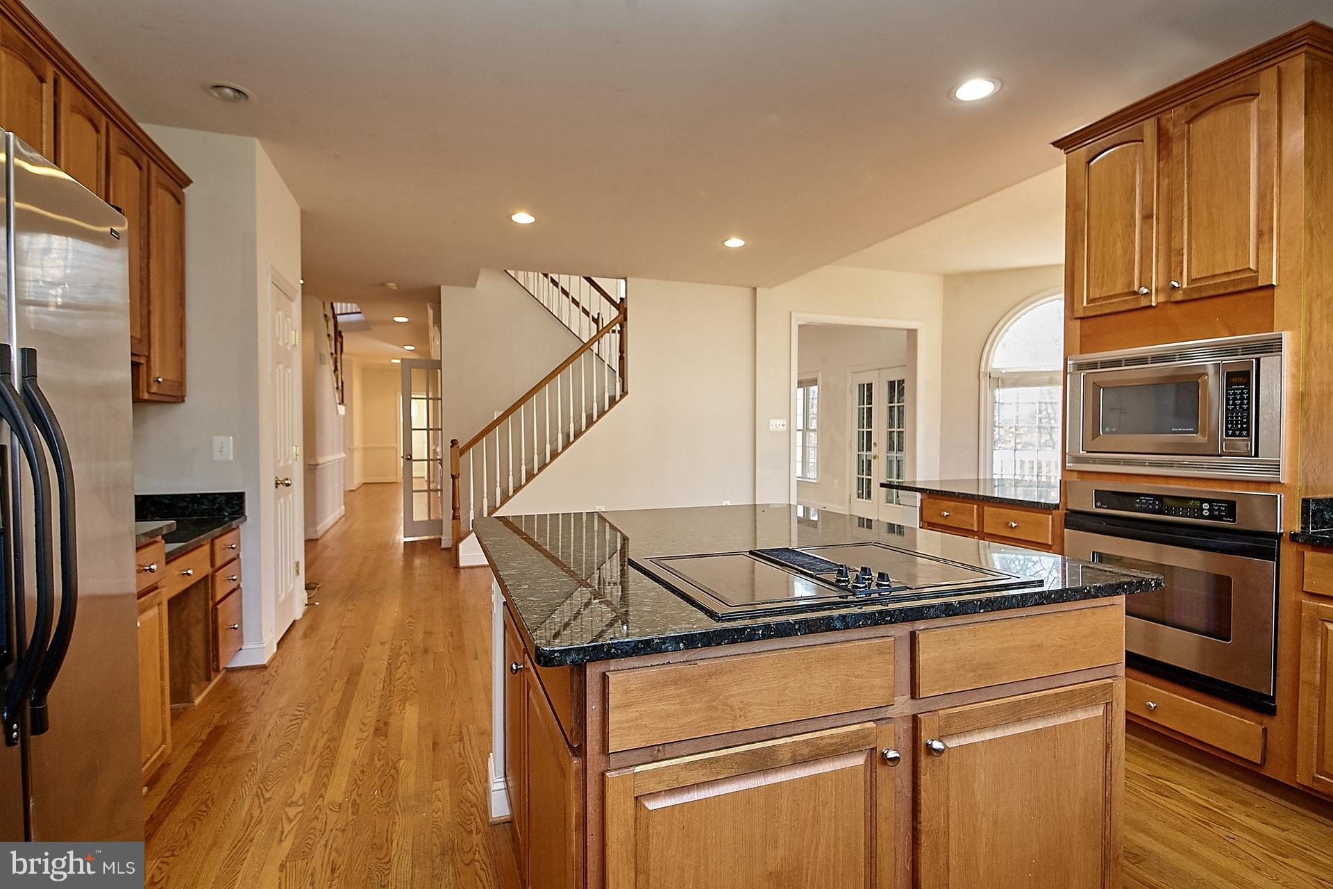 11524 Summit Ridge Court Manassas, VA 20112 - Photo 11 of 30 Kitchen