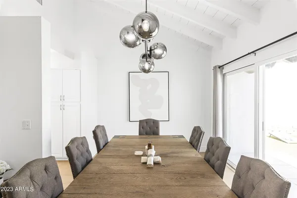 $5,500 | 2629 South Country Club Way, Tempe, AZ 85282