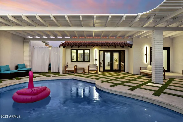 $5,500 | 2629 South Country Club Way, Tempe, AZ 85282