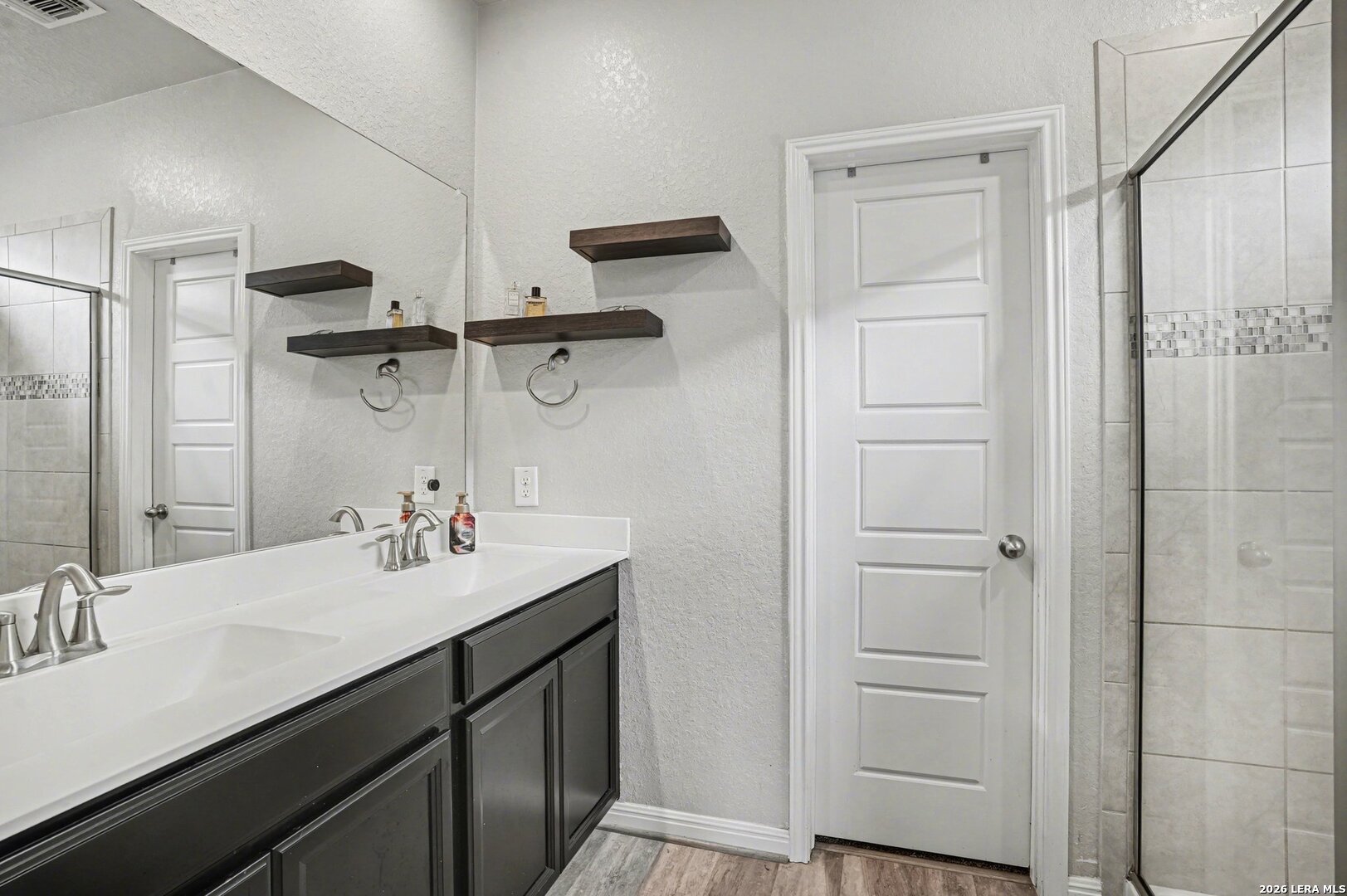 215 Wickersham Boerne, TX 78015 - Photo 15 of 25