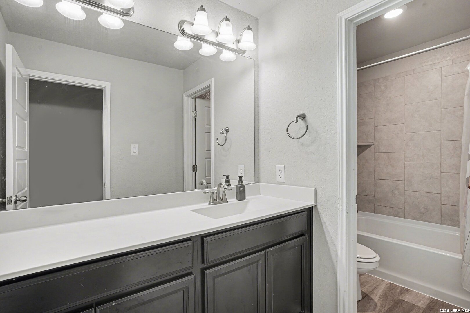 215 Wickersham Boerne, TX 78015 - Photo 23 of 25
