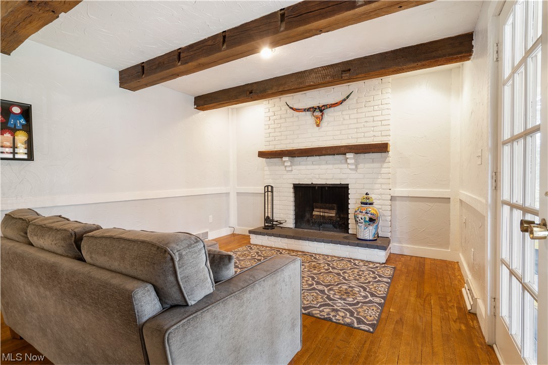 1900 Middleton Road Hudson, OH 44236 - Photo 14 of 31 Family room