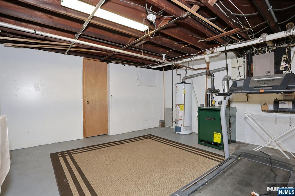 443 Center Street Wood-Ridge, NJ 07075 - Photo 26 of 29