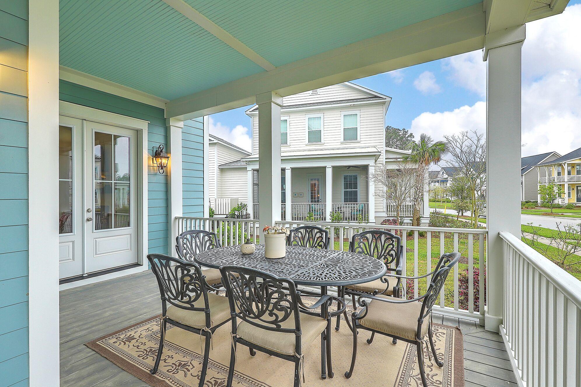 1554 Old Rivers Gate Road Mount Pleasant, SC 29466 - Photo 4 of 48 c-4zAtkA