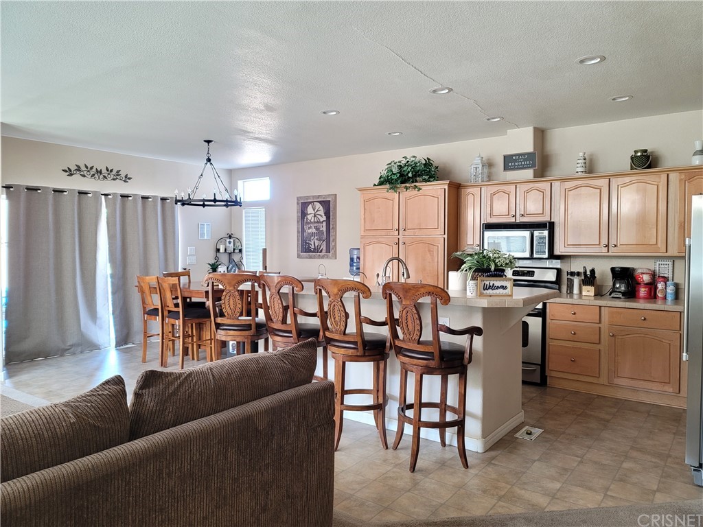 1128 Beach Drive Needles, CA 92363 - Photo 4 of 15