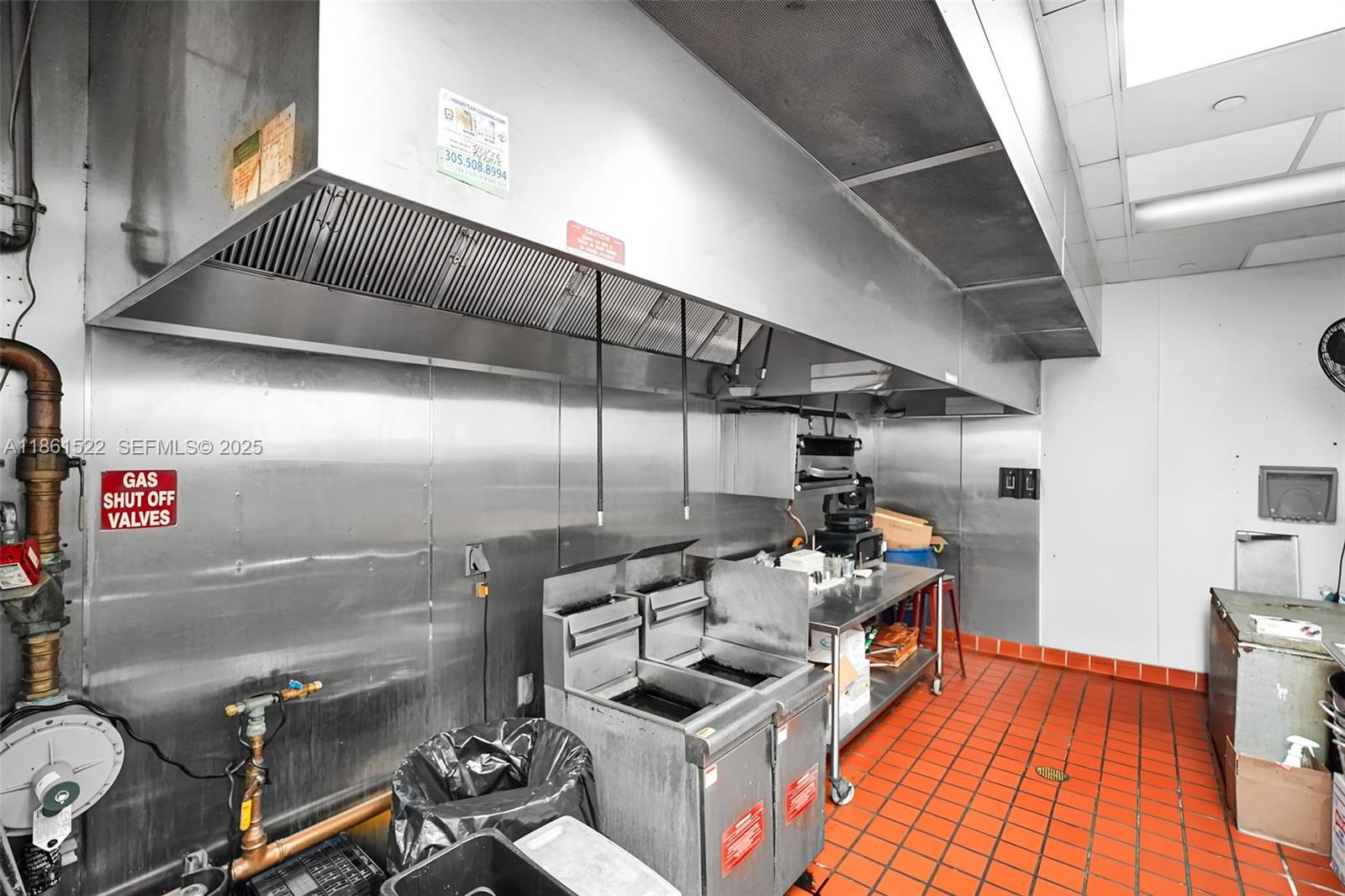 Kendall Drive Miami, FL 33183 - Photo 19 of 70