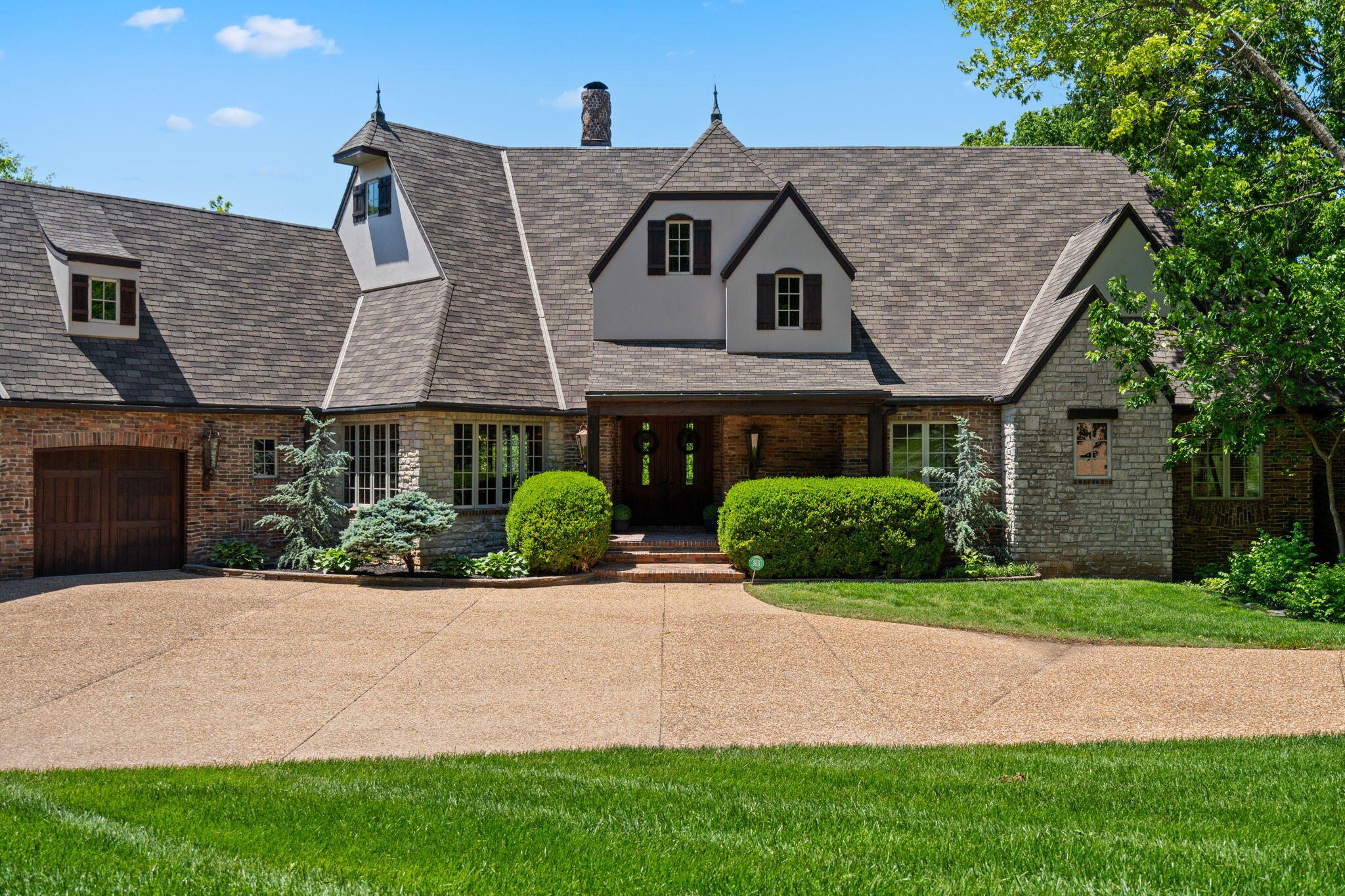 4827 South Landon Court Springfield, MO 65810 - Photo 8 of 118 4-web-or-mls-DSC00184
