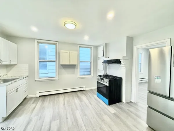 $2,150 | 46 Hawkins Street, Newark, NJ 07105