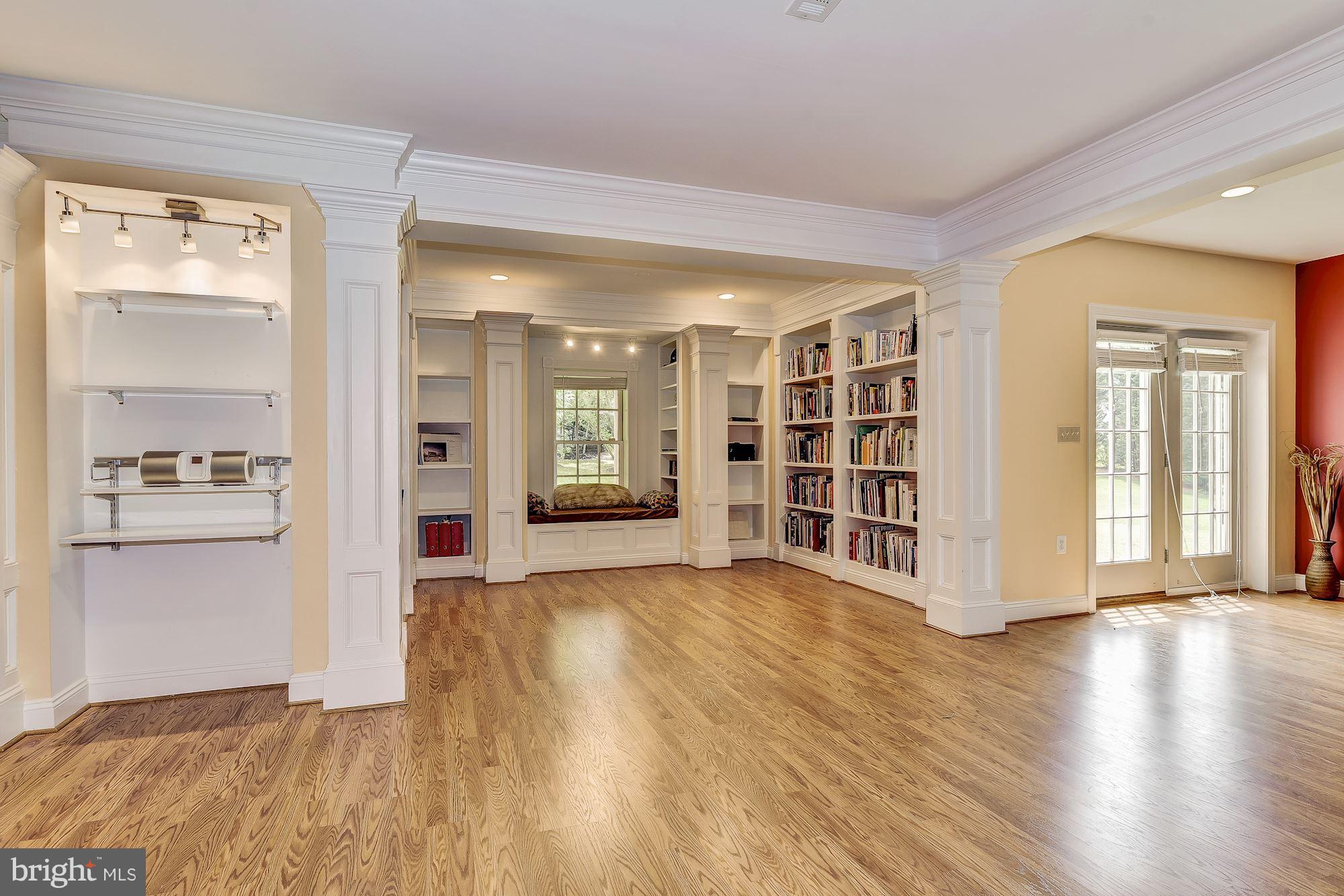 14404 Bubbling Spring Road Boyds, MD 20841 - Photo 22 of 30 Library