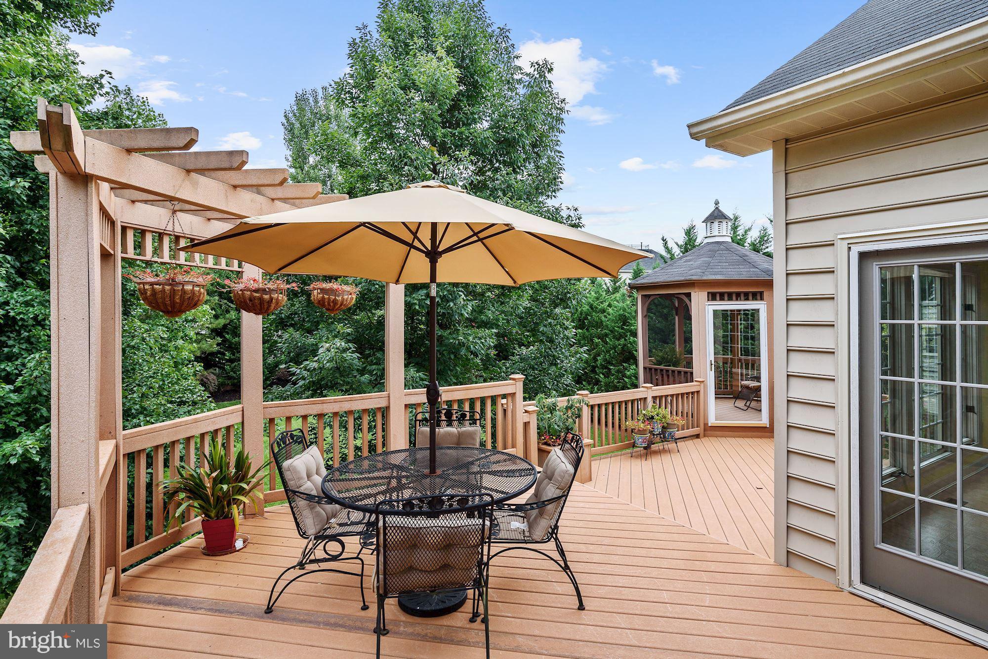 14404 Bubbling Spring Road Boyds, MD 20841 - Photo 28 of 30 Deck