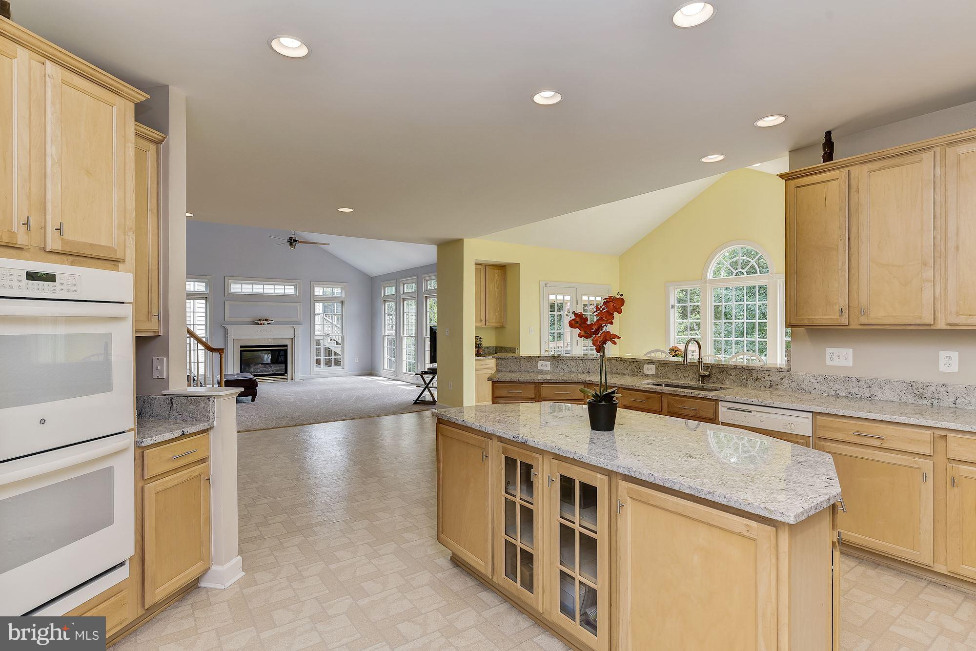 14404 Bubbling Spring Road Boyds, MD 20841 - Photo 8 of 30 Kitchen