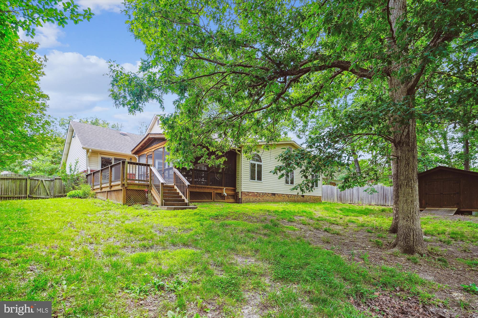 8510 Oakford Drive Springfield, VA 22152 - Photo 34 of 36 front view of a house with a yard