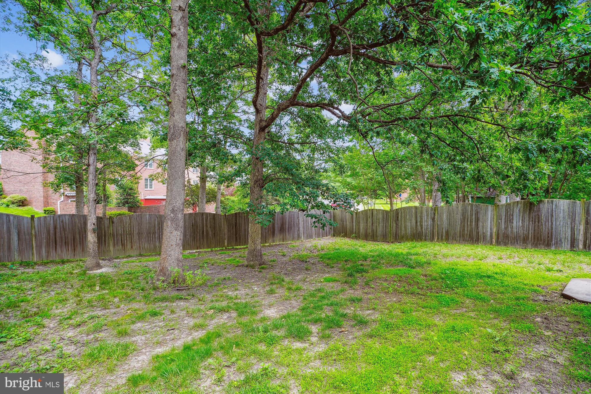 8510 Oakford Drive Springfield, VA 22152 - Photo 35 of 36 a view of a back yard