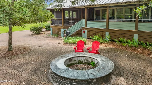 $189,000 | 9704 Summer Creek Drive, Southport, FL 32409