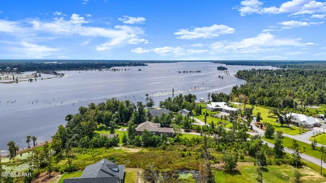 $189,000 | 9704 Summer Creek Drive, Southport, FL 32409