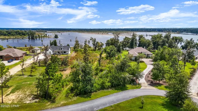 $189,000 | 9704 Summer Creek Drive, Southport, FL 32409