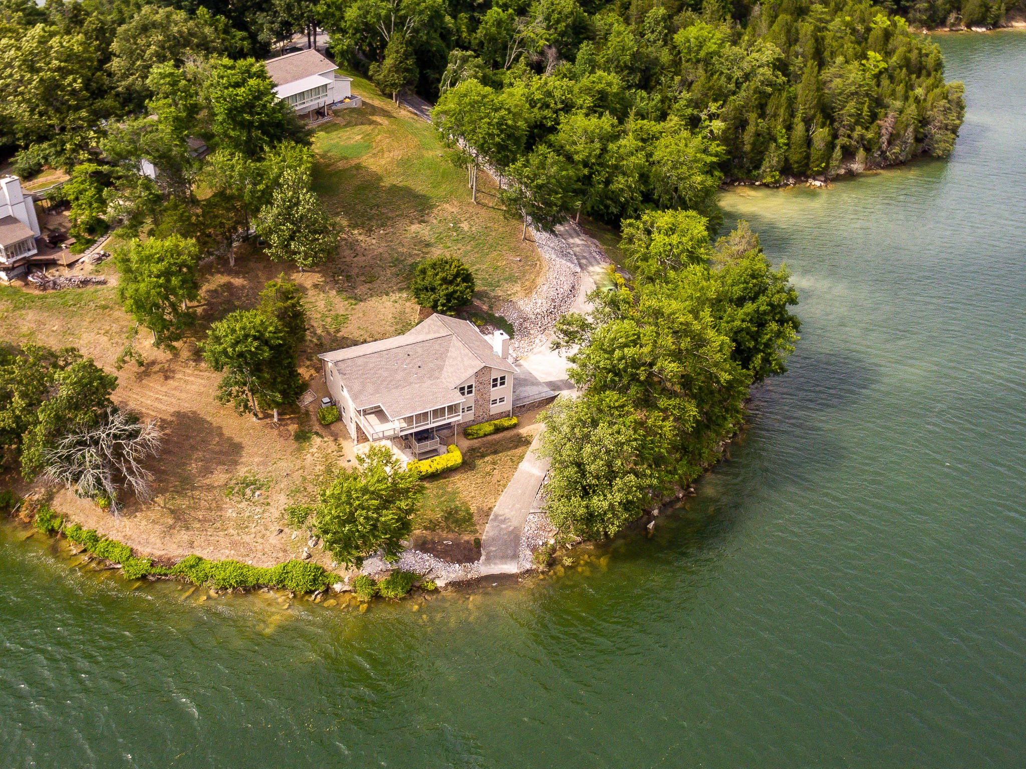 629 Turtle Pointe Bean Station, TN 37708 - Photo 1 of 35 Gallery Image 1