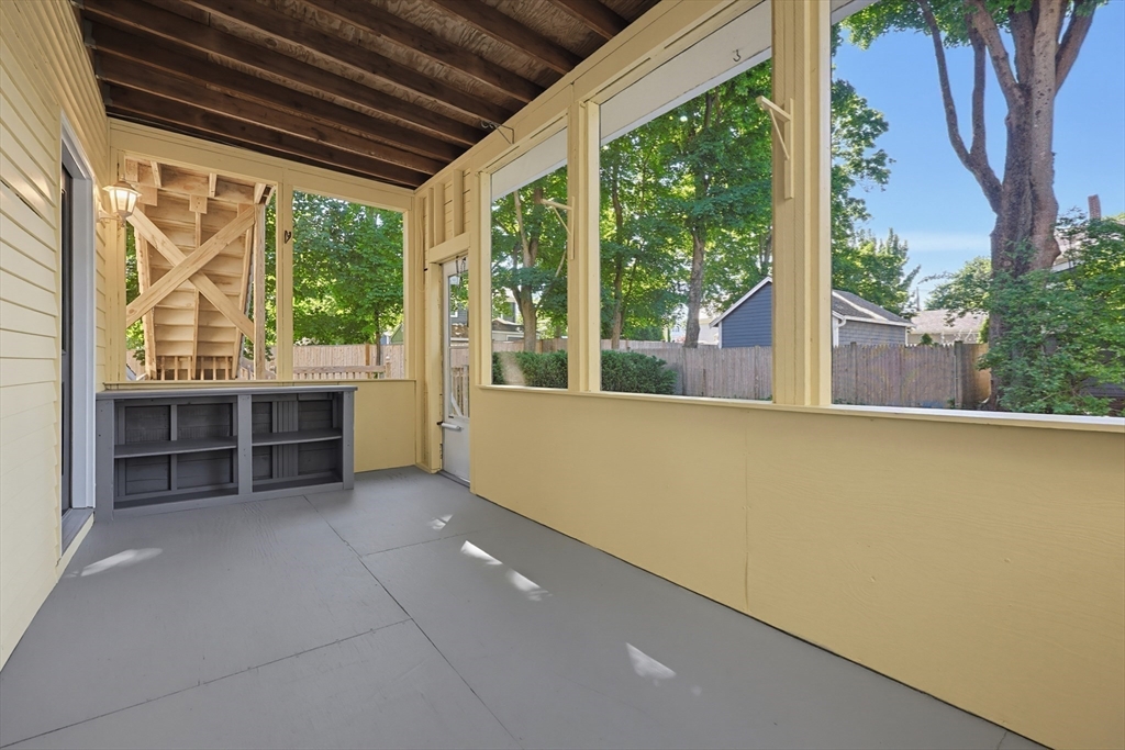173 High Street Reading, MA 01867 - Photo 3 of 42