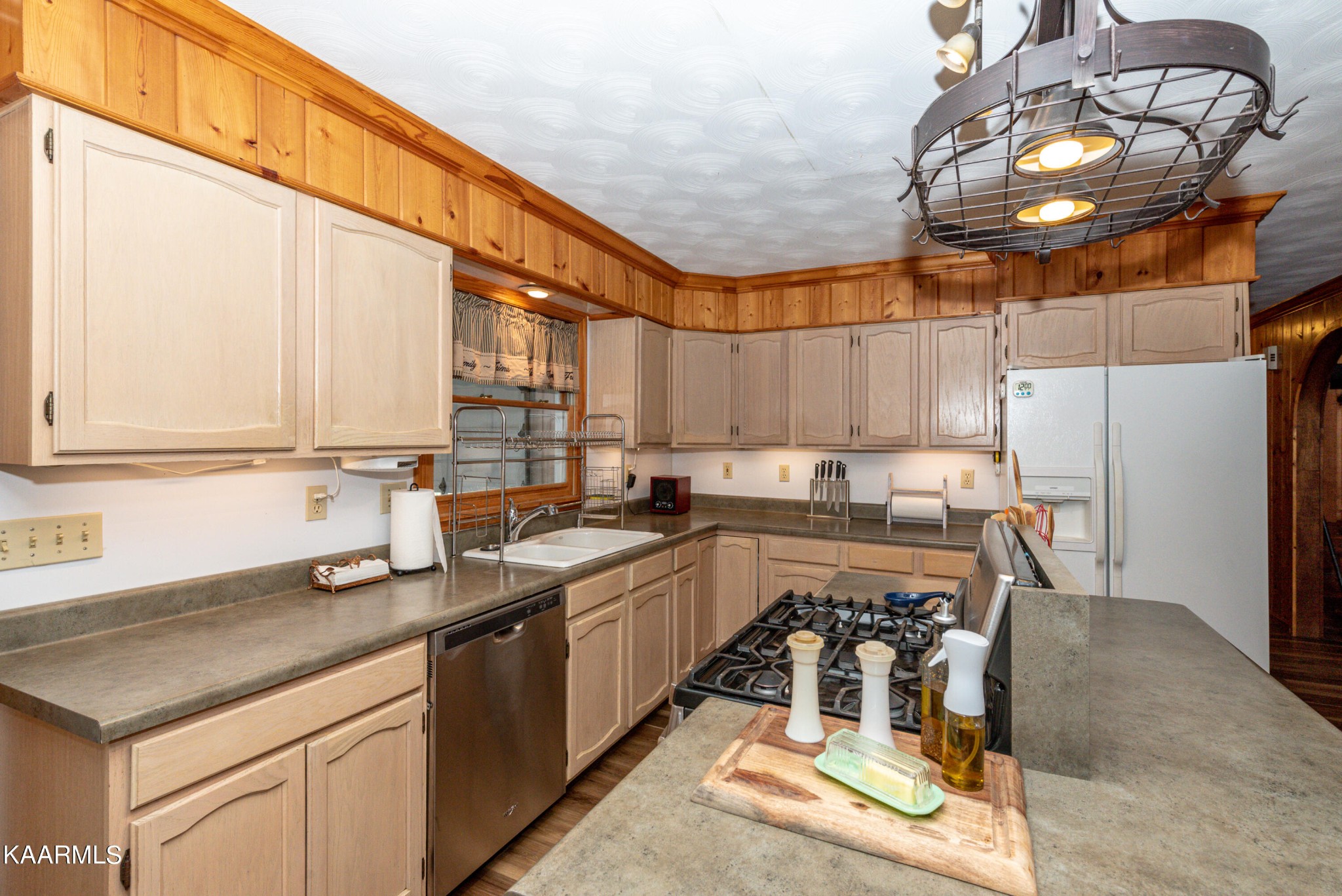 2324 Goldrush Road Pigeon Forge, TN 37863 - Photo 10 of 49 Gallery Image 10
