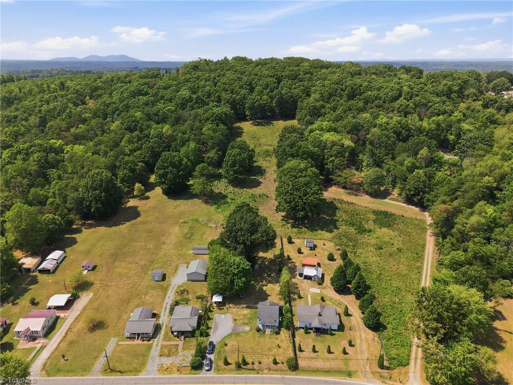 122 Turner Road Mayodan, NC 27027 - Photo 26 of 31 Gallery Image 26