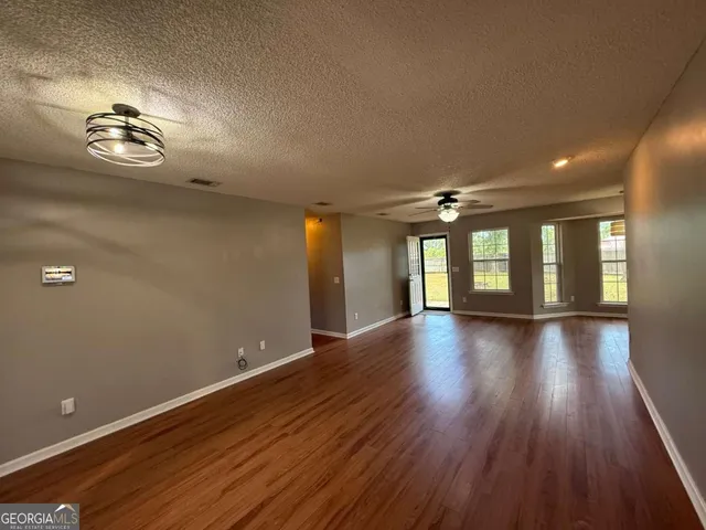 $1,950 | 309 North Belmont Court, Hinesville, GA 31313