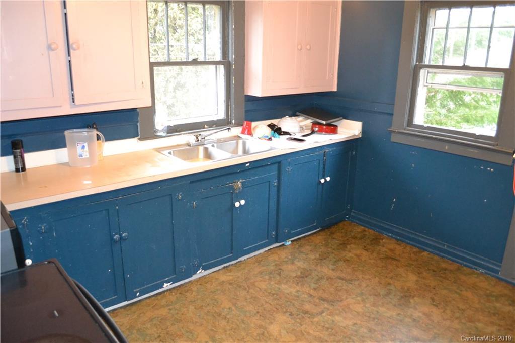 315 Pritchard Road, Unit 1&2 Candler, NC 28715 - Photo 11 of 11 Gallery Image 11