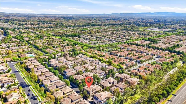 $1,150,000 | 143 Lockford, Irvine, CA 92602