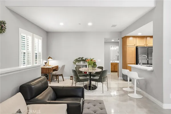 $1,100,000 | 143 Lockford, Irvine, CA 92602