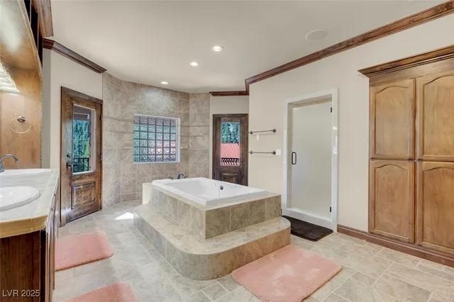 $5,900 | 264 Crestview Drive, Las Vegas, NV 89124