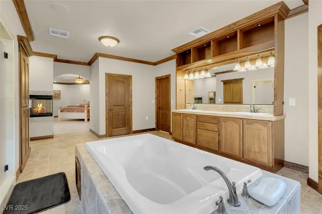 $5,900 | 264 Crestview Drive, Las Vegas, NV 89124