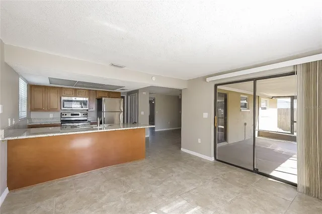 $2,095 | 7538 Mako Drive, Hudson, FL 34667