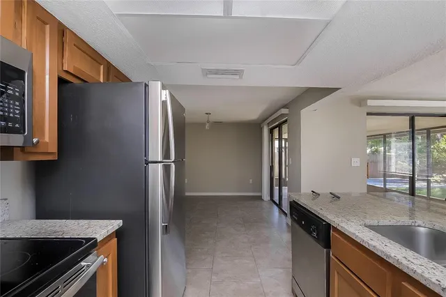 $2,095 | 7538 Mako Drive, Hudson, FL 34667