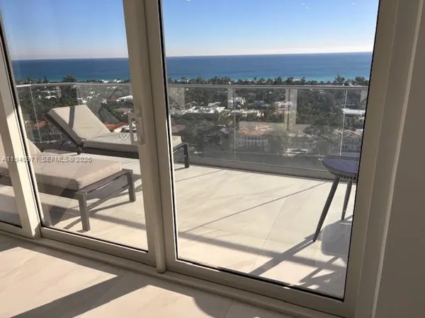 $8,750 | 19707 Turnberry Way, Unit 23J, Aventura, FL 33180