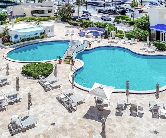 $9,250 | 19707 Turnberry Way, Unit 23J, Aventura, FL 33180