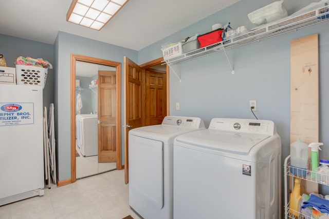 4966 Sharon Road Newburgh, IN 47630 - Photo 11 of 27 Gallery Image 11