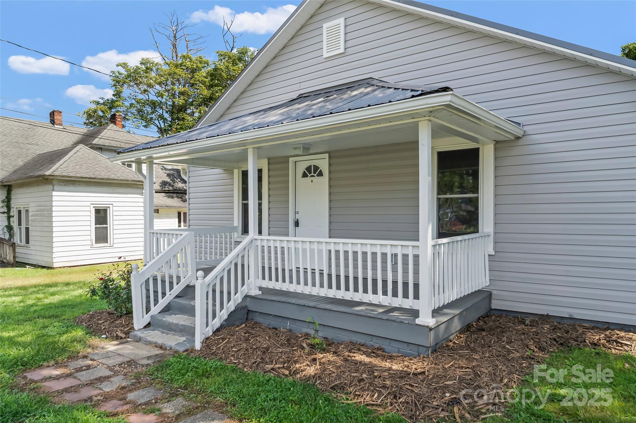 107 Rhyne Street Morganton, NC 28655 - Photo 2 of 18 Gallery Image 2