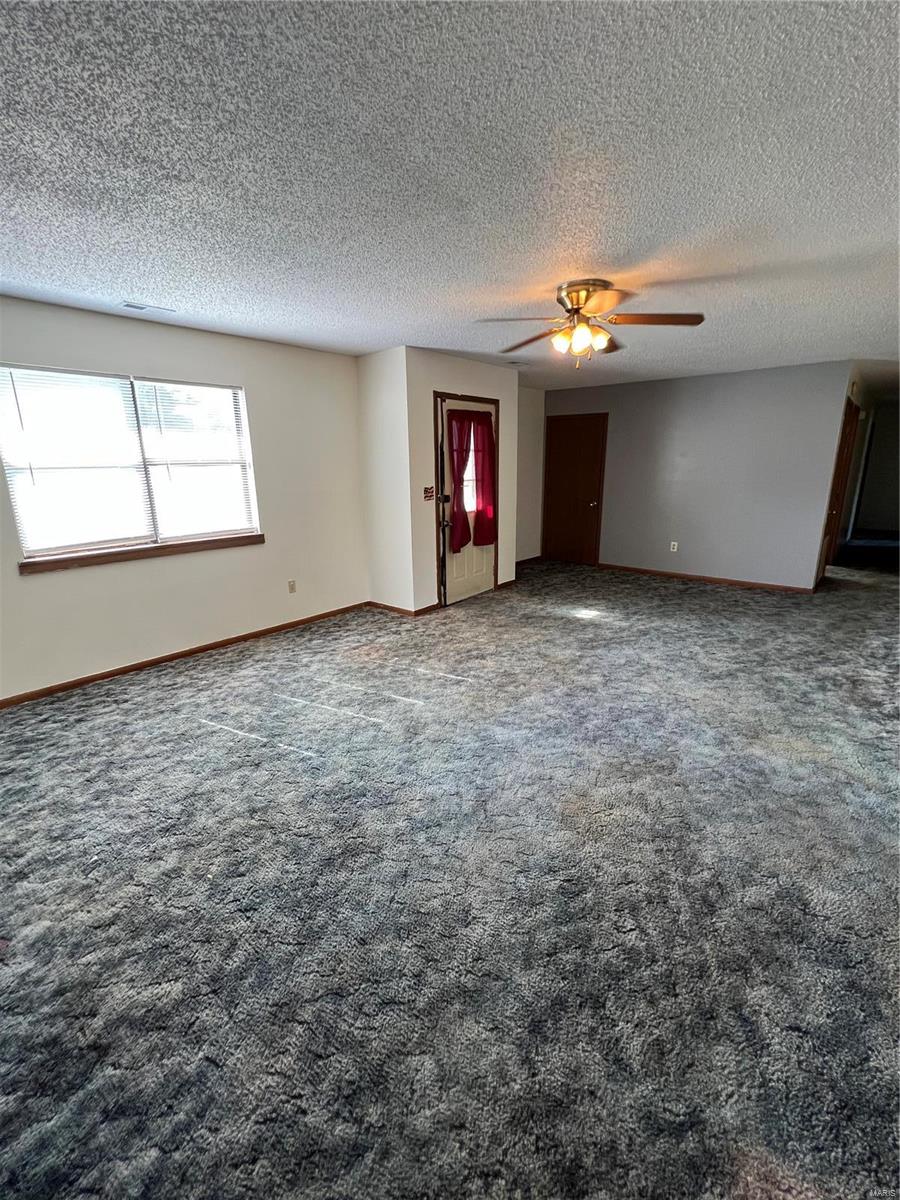 13981 Bobwhite Drive Plato, MO 65552 - Photo 20 of 24