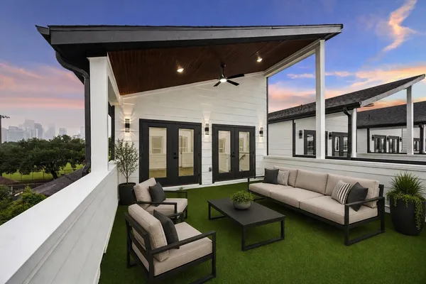 $499,700 | 116 Velasco Street, Houston, TX 77003