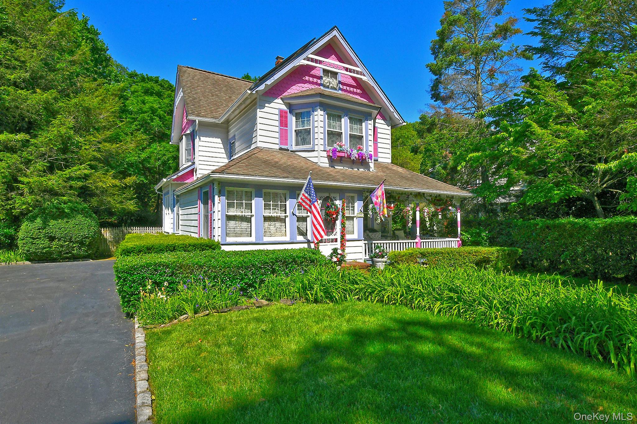 277 Vernon Valley Road Northport, NY 11768 - Photo 5 of 49