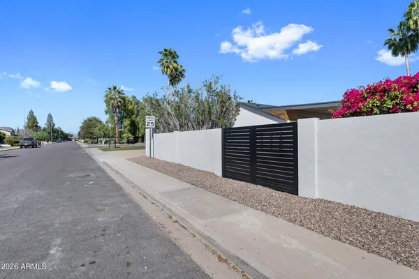 $1,699,900 | 1821 East Lynwood Street, Mesa, AZ 85203