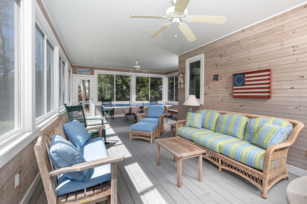 20 Vine Street Marion, MA 02738 - Photo 15 of 40 Gallery Image 15