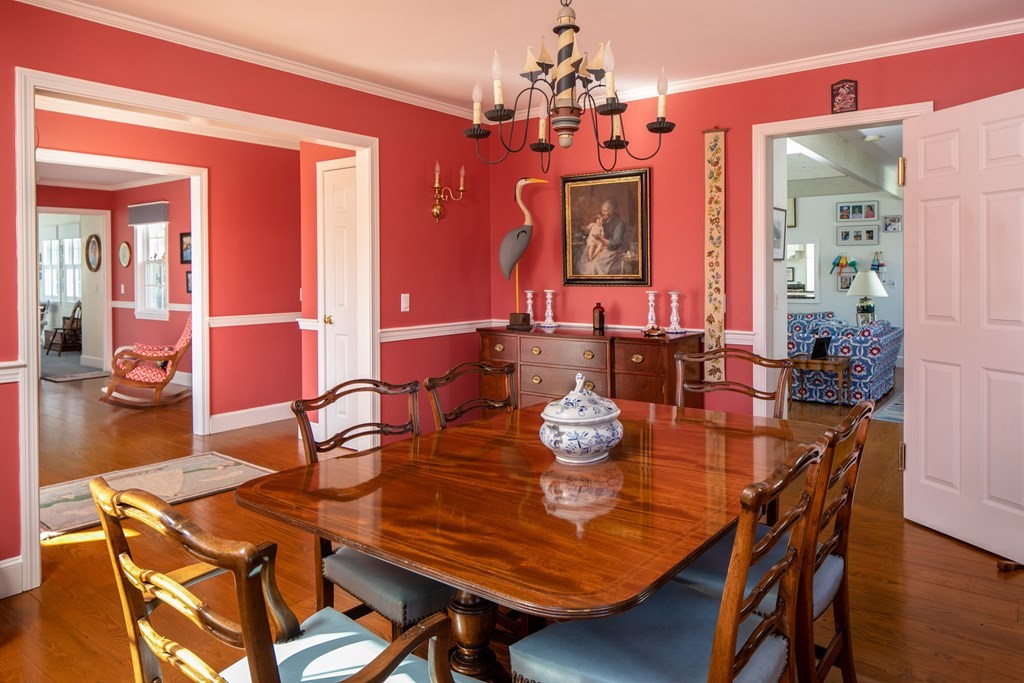 20 Vine Street Marion, MA 02738 - Photo 19 of 40 Gallery Image 19